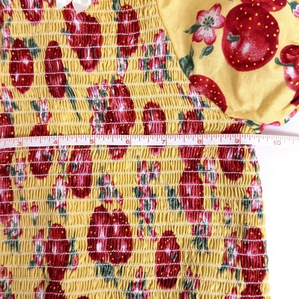 Vintage Y2K NWT Beluga Apple Smocked Top Yellow Red Fruit Print Baby‎ 24m